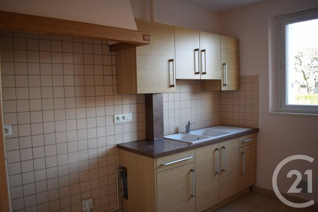 Appartement F4 à louer - 4 pièces - 81.97 m2 - CHATEAUROUX - 36 - CENTRE - Century 21 Adressimmo