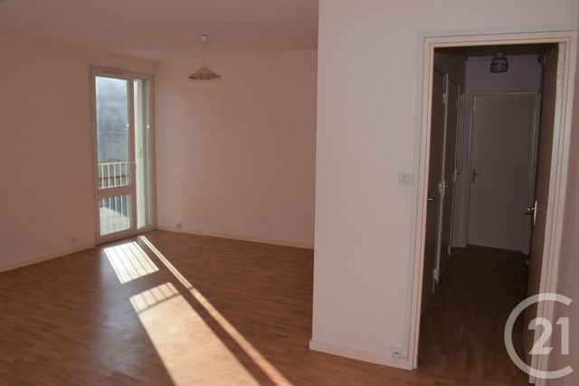 Appartement F4 à louer - 4 pièces - 81.97 m2 - CHATEAUROUX - 36 - CENTRE - Century 21 Adressimmo