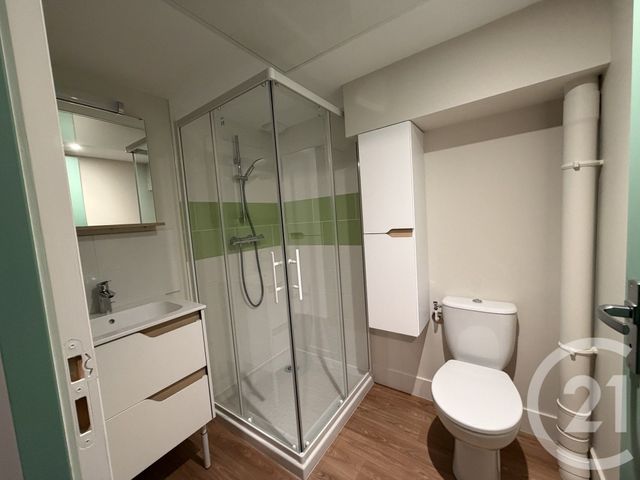 Appartement T3 à louer - 3 pièces - 67.96 m2 - CHATEAUROUX - 36 - CENTRE - Century 21 Adressimmo