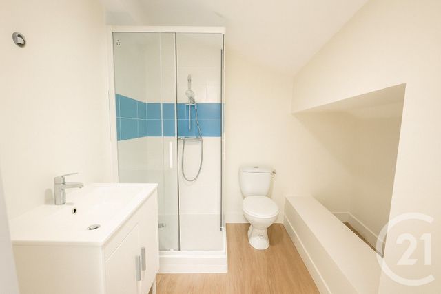 Appartement T3 à louer - 3 pièces - 67.96 m2 - CHATEAUROUX - 36 - CENTRE - Century 21 Adressimmo