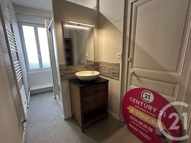 maison à vendre - 3 pièces - 92.27 m2 - CHATEAUROUX - 36 - CENTRE - Century 21 Adressimmo