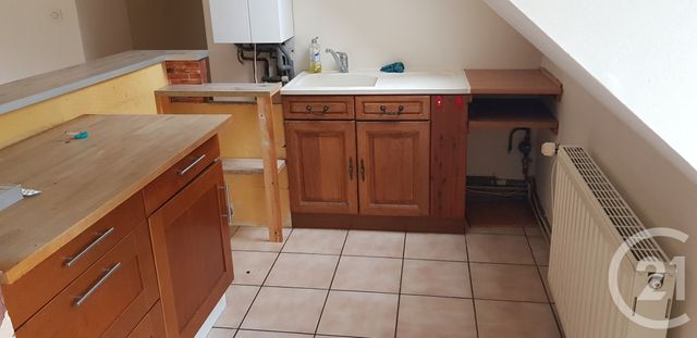 Appartement T4 à louer - 4 pièces - 72.27 m2 - CHATEAUROUX - 36 - CENTRE - Century 21 Adressimmo