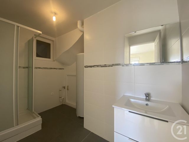 maison à louer - 5 pièces - 98.4 m2 - ST MAUR - 36 - CENTRE - Century 21 Adressimmo