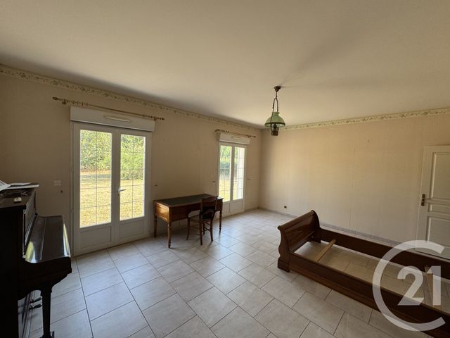 maison à vendre - 6 pièces - 224.38 m2 - MERS SUR INDRE - 36 - CENTRE - Century 21 Adressimmo