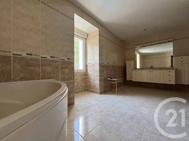 maison à vendre - 6 pièces - 224.38 m2 - MERS SUR INDRE - 36 - CENTRE - Century 21 Adressimmo