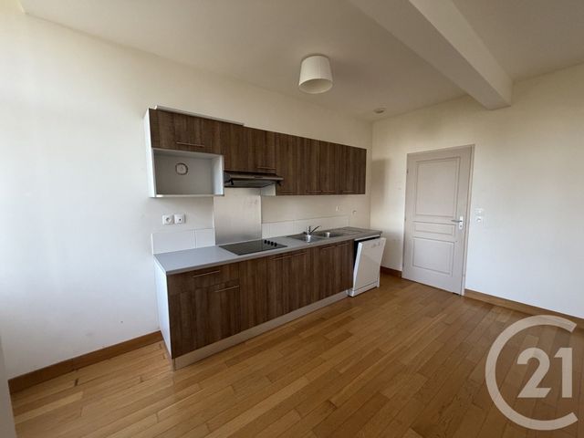 Appartement T3 à louer - 3 pièces - 68.32 m2 - CHATEAUROUX - 36 - CENTRE - Century 21 Adressimmo