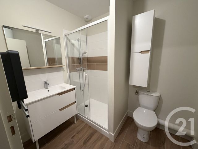 Appartement T1 à louer - 1 pièce - 35.94 m2 - CHATEAUROUX - 36 - CENTRE - Century 21 Adressimmo