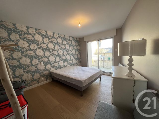 Appartement T3 à louer - 3 pièces - 102.0 m2 - CHATEAUROUX - 36 - CENTRE - Century 21 Adressimmo