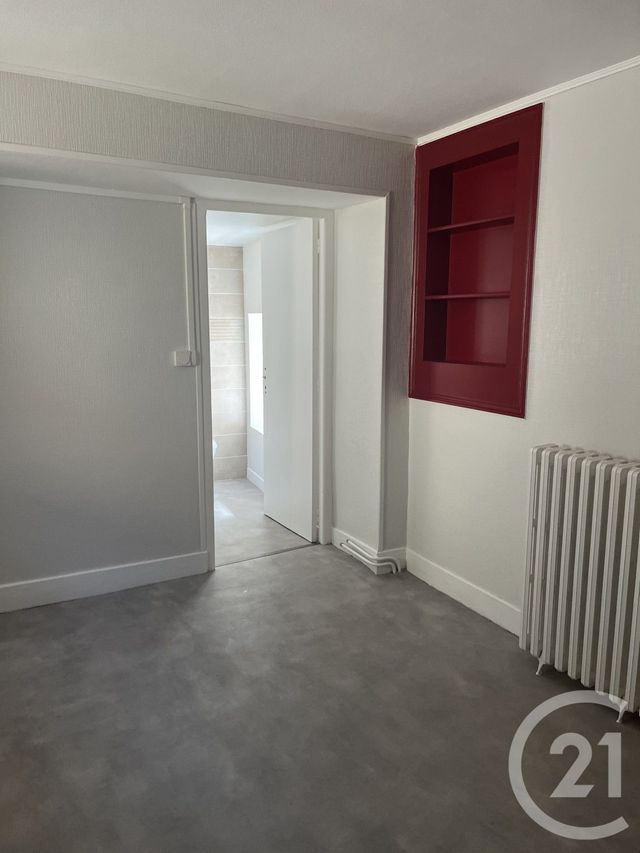 maison à louer - 6 pièces - 130.0 m2 - BENEVENT L ABBAYE - 23 - LIMOUSIN - Century 21 Adressimmo