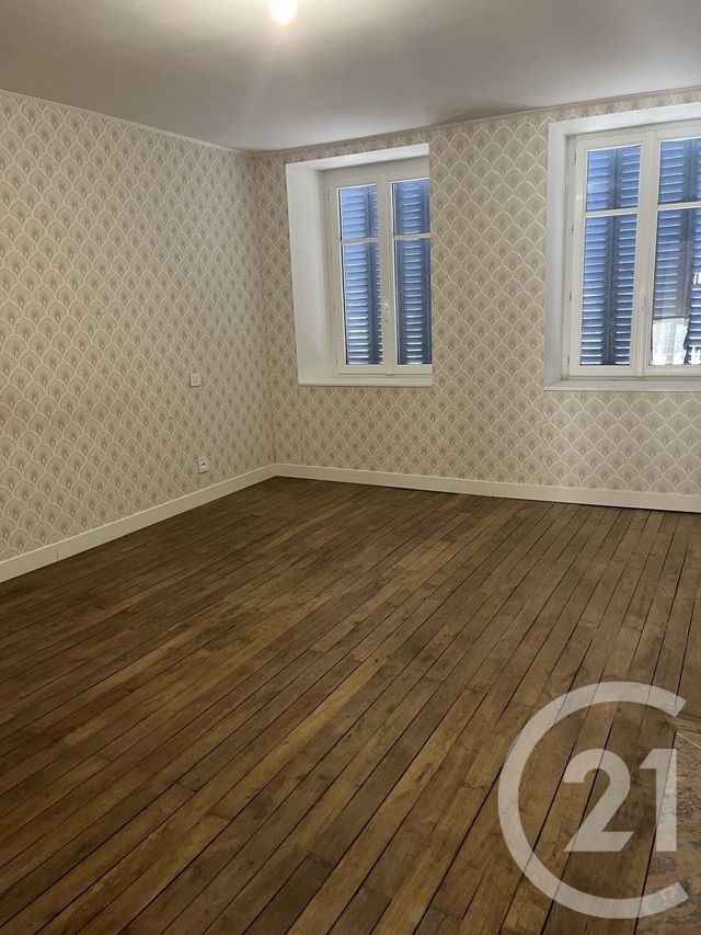 maison à louer - 6 pièces - 130.0 m2 - BENEVENT L ABBAYE - 23 - LIMOUSIN - Century 21 Adressimmo