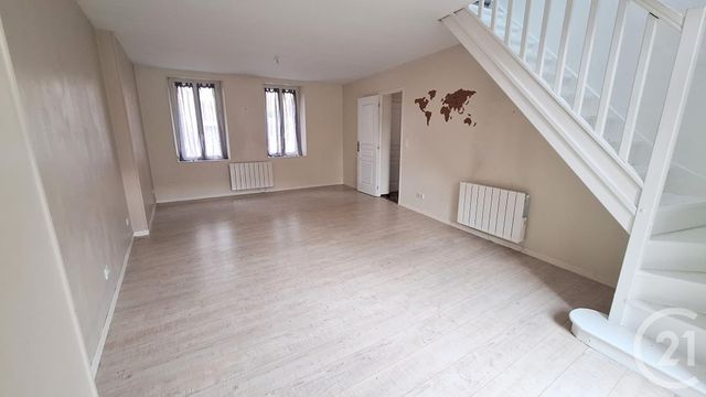 maison à louer - 4 pièces - 89.0 m2 - ARGENTON SUR CREUSE - 36 - CENTRE - Century 21 Adressimmo