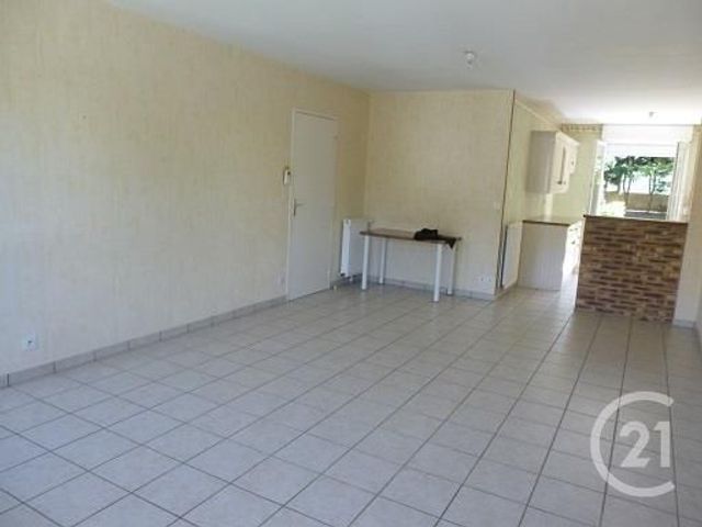 maison à louer - 4 pièces - 85.53 m2 - CHATEAUROUX - 36 - CENTRE - Century 21 Adressimmo