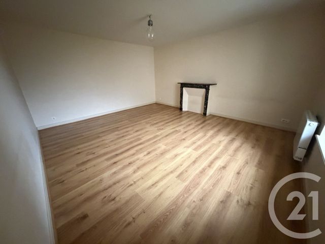 maison à louer - 1 pièce - 41.8 m2 - CHATEAUROUX - 36 - CENTRE - Century 21 Adressimmo