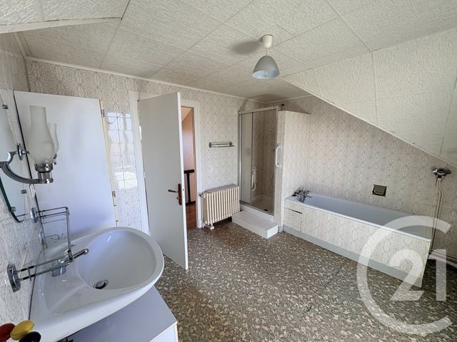 maison à vendre - 4 pièces - 89.55 m2 - CHATEAUROUX - 36 - CENTRE - Century 21 Adressimmo