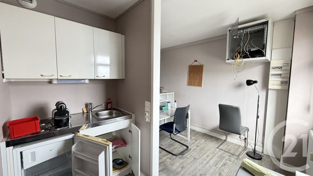 Appartement à vendre - 3 pièces - 44.88 m2 - CHATEAUROUX - 36 - CENTRE - Century 21 Adressimmo