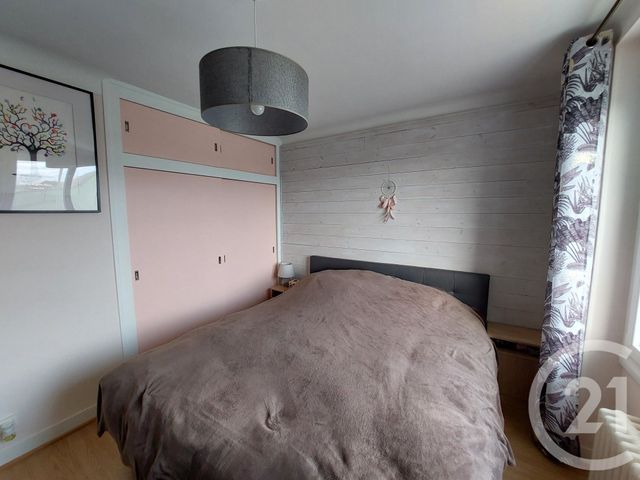 maison à vendre - 4 pièces - 87.0 m2 - CHEZAL BENOIT - 18 - CENTRE - Century 21 Adressimmo