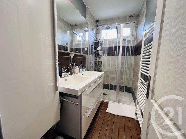 maison à vendre - 4 pièces - 97.0 m2 - CHATEAUROUX - 36 - CENTRE - Century 21 Adressimmo