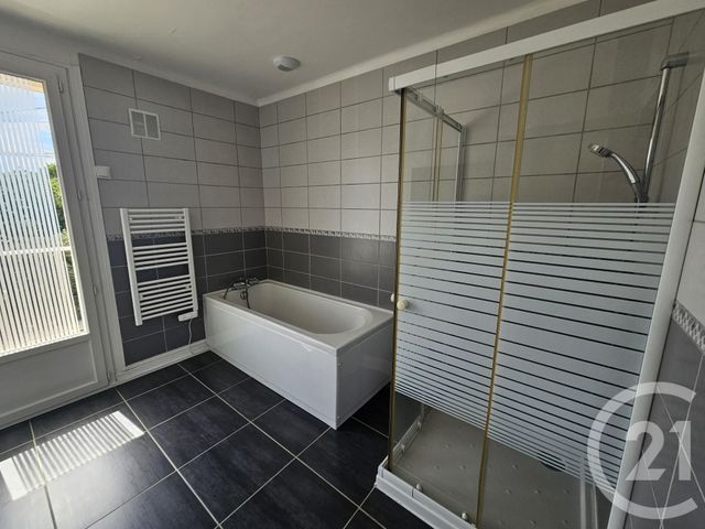 maison à louer - 3 pièces - 71.63 m2 - CHATEAUROUX - 36 - CENTRE - Century 21 Adressimmo
