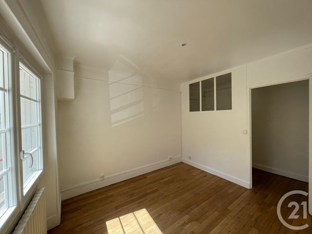 Appartement Duplex à louer - 2 pièces - 45.2 m2 - CHATEAUROUX - 36 - CENTRE - Century 21 Adressimmo