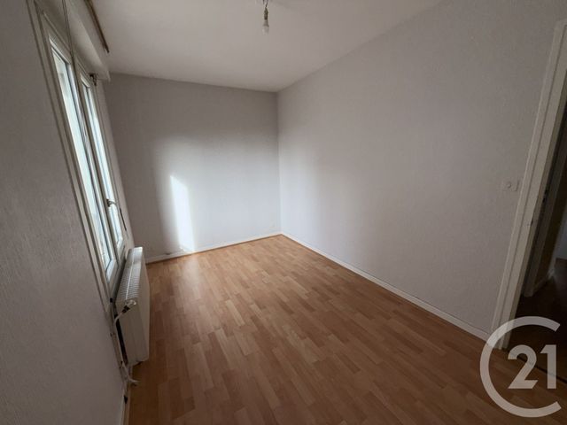 Appartement T3 à louer - 3 pièces - 63.23 m2 - CHATEAUROUX - 36 - CENTRE - Century 21 Adressimmo