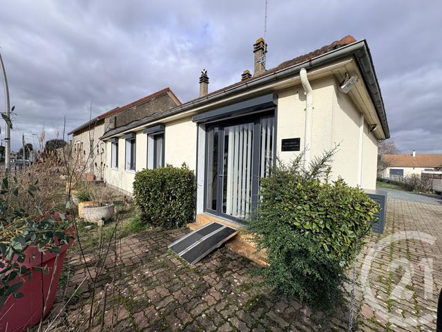 Immeuble à vendre LE POINCONNET