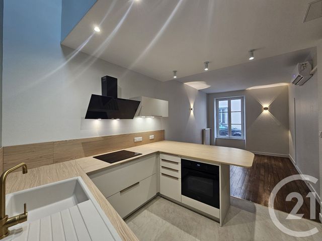 maison à louer - 4 pièces - 75.0 m2 - CHATEAUROUX - 36 - CENTRE - Century 21 Adressimmo