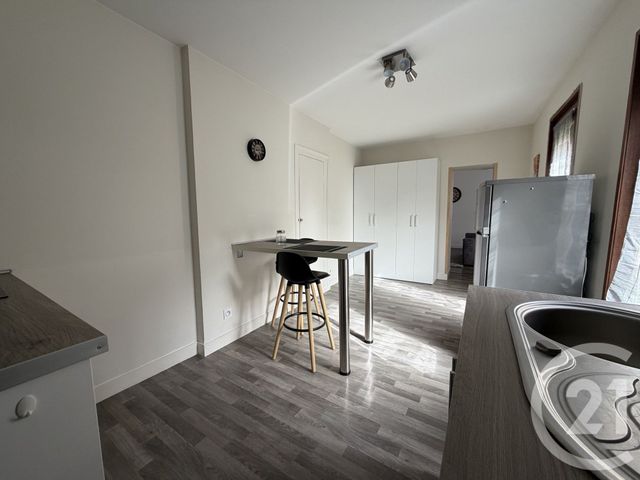 Appartement T2 à louer - 2 pièces - 50.07 m2 - CHATEAUROUX - 36 - CENTRE - Century 21 Adressimmo