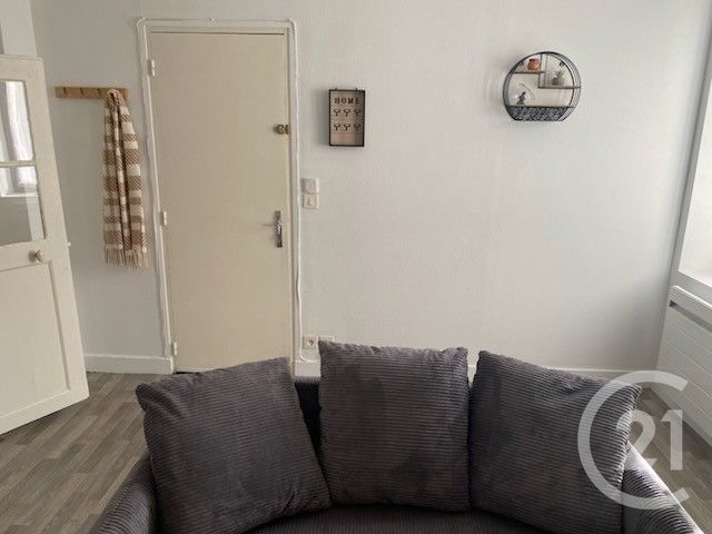Appartement T2 à louer - 2 pièces - 50.07 m2 - CHATEAUROUX - 36 - CENTRE - Century 21 Adressimmo
