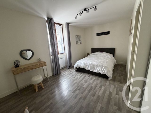 Appartement T2 à louer - 2 pièces - 50.07 m2 - CHATEAUROUX - 36 - CENTRE - Century 21 Adressimmo