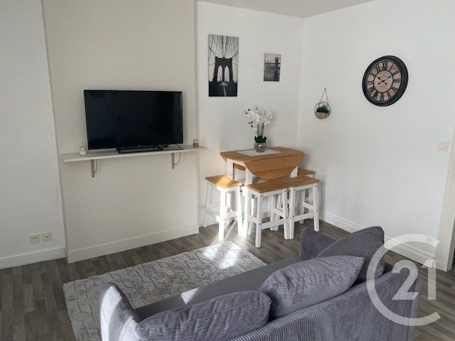 Appartement T2 à louer - 2 pièces - 50.07 m2 - CHATEAUROUX - 36 - CENTRE - Century 21 Adressimmo