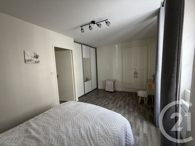 Appartement T2 à louer - 2 pièces - 50.07 m2 - CHATEAUROUX - 36 - CENTRE - Century 21 Adressimmo
