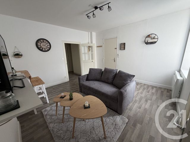 Appartement T2 à louer - 2 pièces - 50.07 m2 - CHATEAUROUX - 36 - CENTRE - Century 21 Adressimmo