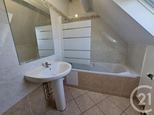 maison à louer - 4 pièces - 86.68 m2 - CHATEAUROUX - 36 - CENTRE - Century 21 Adressimmo