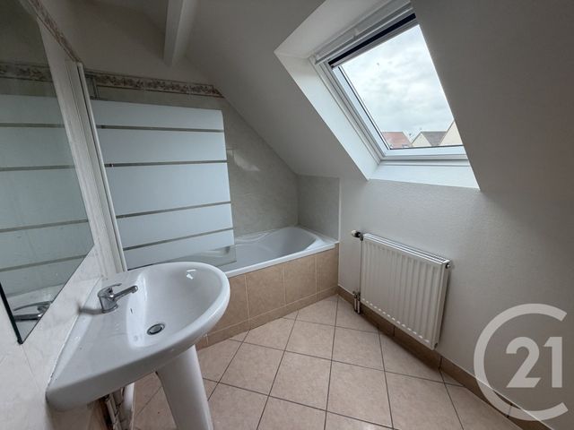 maison à louer - 4 pièces - 86.68 m2 - CHATEAUROUX - 36 - CENTRE - Century 21 Adressimmo