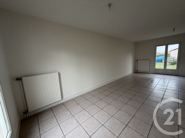 maison à louer - 4 pièces - 86.68 m2 - CHATEAUROUX - 36 - CENTRE - Century 21 Adressimmo