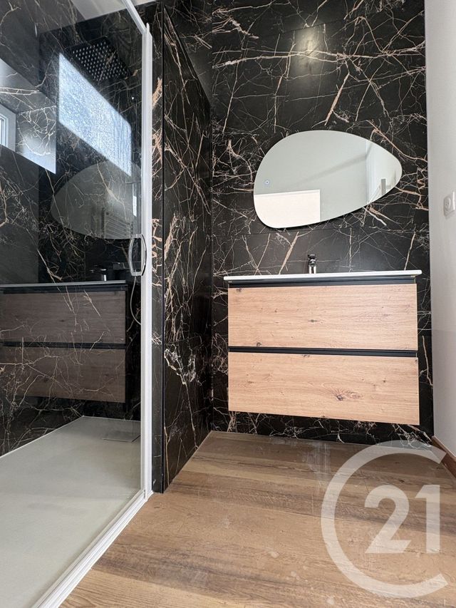 maison à vendre - 6 pièces - 136.0 m2 - CHATEAUROUX - 36 - CENTRE - Century 21 Adressimmo