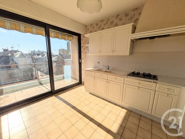 Appartement à vendre - 4 pièces - 106.48 m2 - CHATEAUROUX - 36 - CENTRE - Century 21 Adressimmo