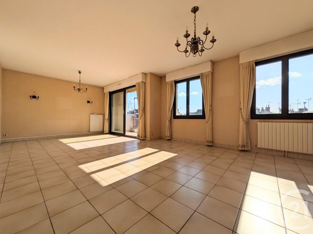 Appartement à vendre - 4 pièces - 106.48 m2 - CHATEAUROUX - 36 - CENTRE - Century 21 Adressimmo