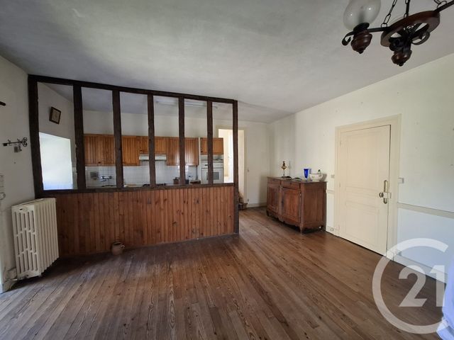 maison à vendre - 4 pièces - 81.5 m2 - RUFFEC - 36 - CENTRE - Century 21 Adressimmo