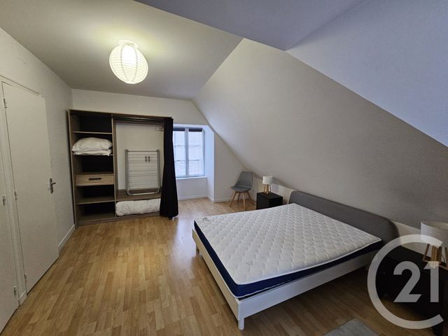 Appartement T2 à louer - 2 pièces - 29.56 m2 - CHATEAUROUX - 36 - CENTRE - Century 21 Adressimmo