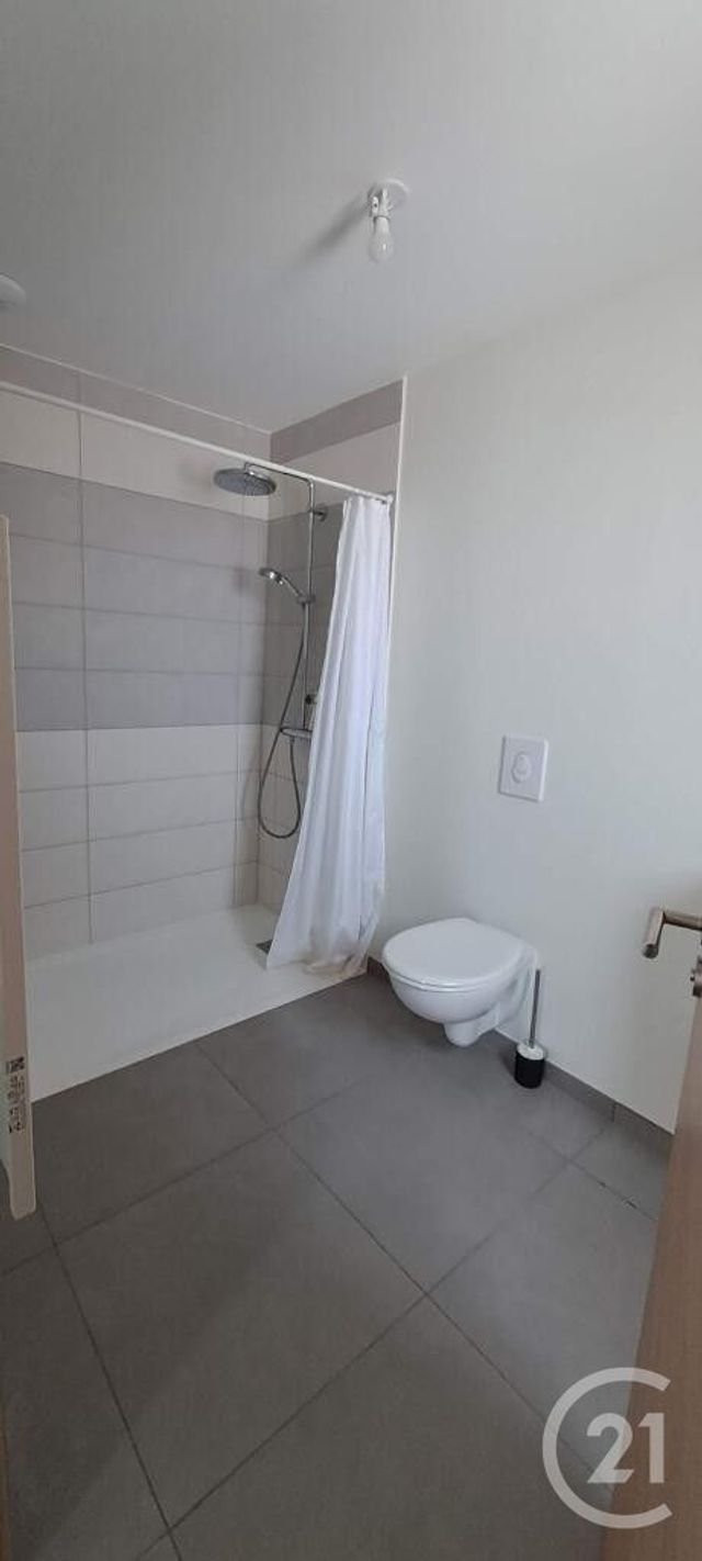 Appartement T1 à louer - 1 pièce - 41.0 m2 - CHATEAUROUX - 36 - CENTRE - Century 21 Adressimmo
