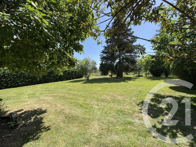 maison à vendre - 4 pièces - 117.94 m2 - NEUILLAY LES BOIS - 36 - CENTRE - Century 21 Adressimmo