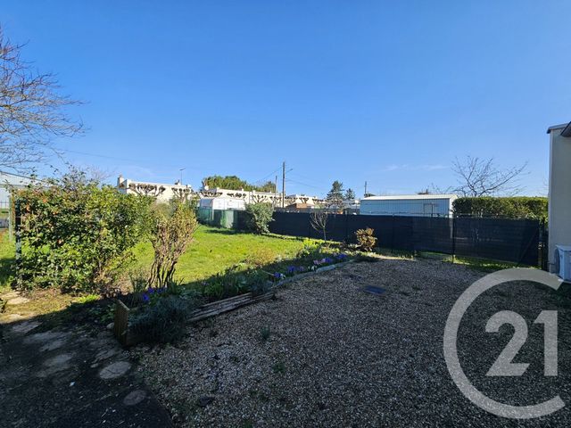 maison à louer - 3 pièces - 54.28 m2 - BUZANCAIS - 36 - CENTRE - Century 21 Adressimmo