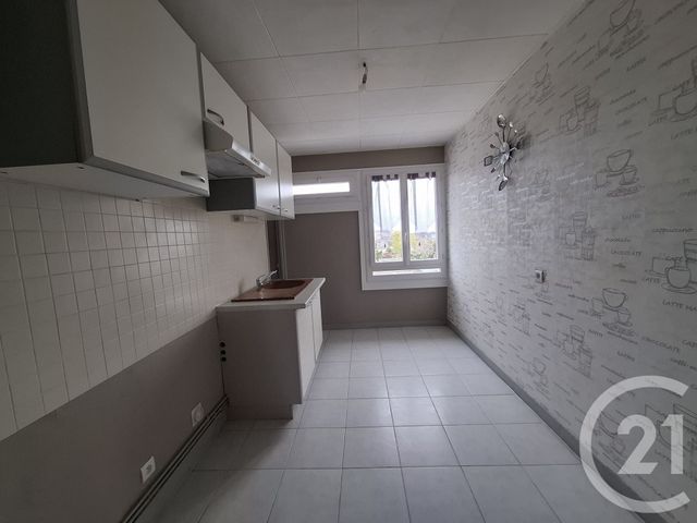 Appartement à vendre - 5 pièces - 70.0 m2 - CHATEAUROUX - 36 - CENTRE - Century 21 Adressimmo