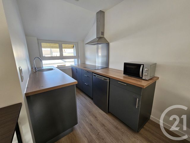 Appartement T2 à louer - 2 pièces - 29.96 m2 - CHATEAUROUX - 36 - CENTRE - Century 21 Adressimmo