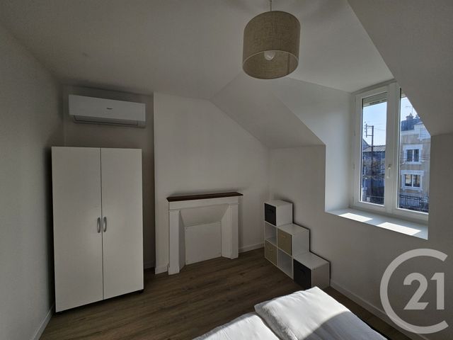 Appartement T2 à louer - 2 pièces - 29.96 m2 - CHATEAUROUX - 36 - CENTRE - Century 21 Adressimmo