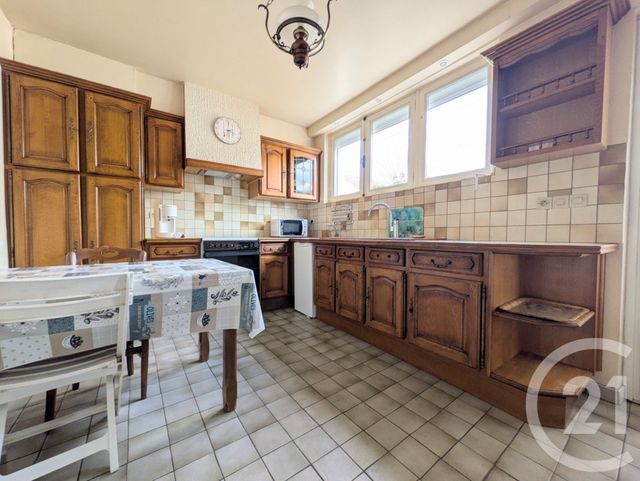 maison à vendre - 3 pièces - 55.42 m2 - CHATEAUROUX - 36 - CENTRE - Century 21 Adressimmo