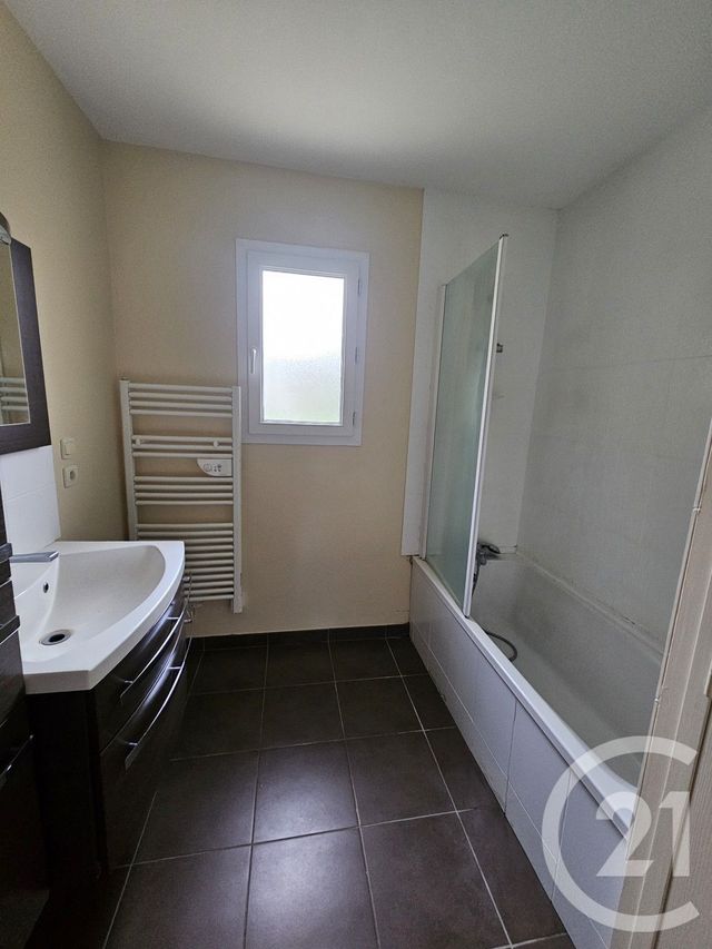 maison à louer - 4 pièces - 78.11 m2 - VINEUIL - 36 - CENTRE - Century 21 Adressimmo