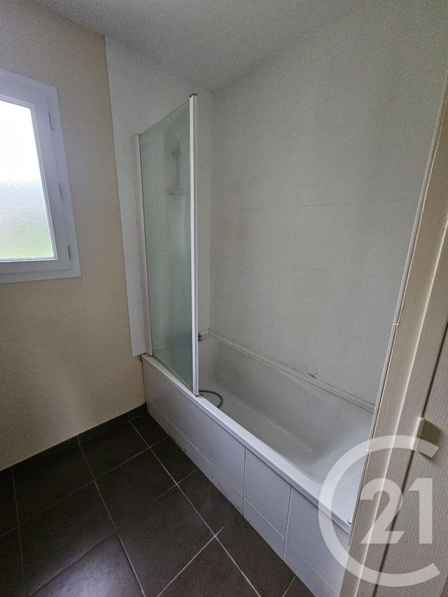 maison à louer - 4 pièces - 78.11 m2 - VINEUIL - 36 - CENTRE - Century 21 Adressimmo