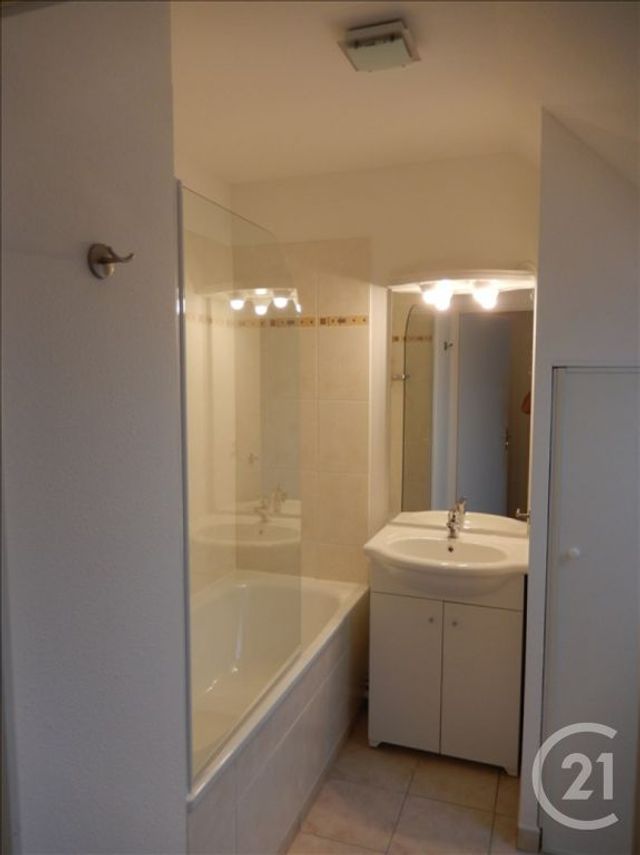 maison à louer - 2 pièces - 50.57 m2 - LE POINCONNET - 36 - CENTRE - Century 21 Adressimmo